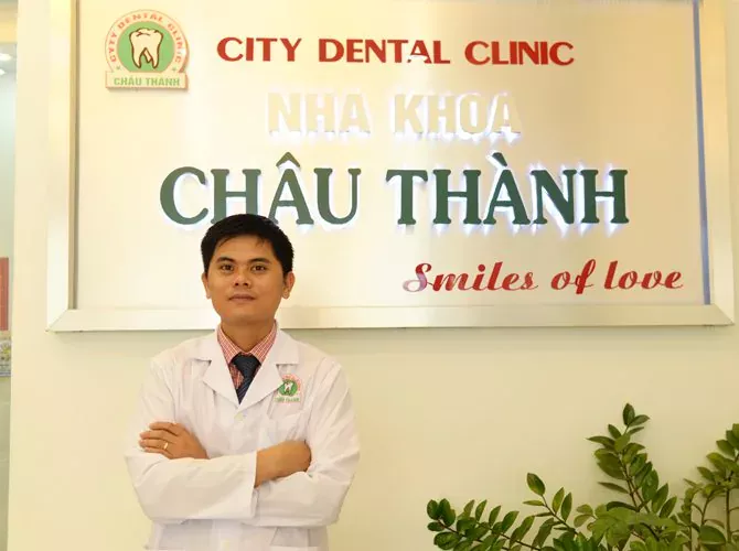 Trên 10 năm kinh nghiệm về Nha Khoa Tổng Quát và răng sứ thẩm mỹ. Nha khoa Châu Thành - Trung tâm Nha khoa thẩm mỹ uy tín, chất lượng